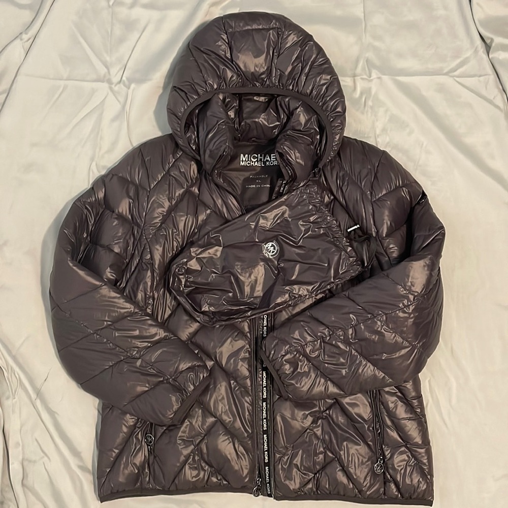 Michale Kors  Packable Puffer Jacket